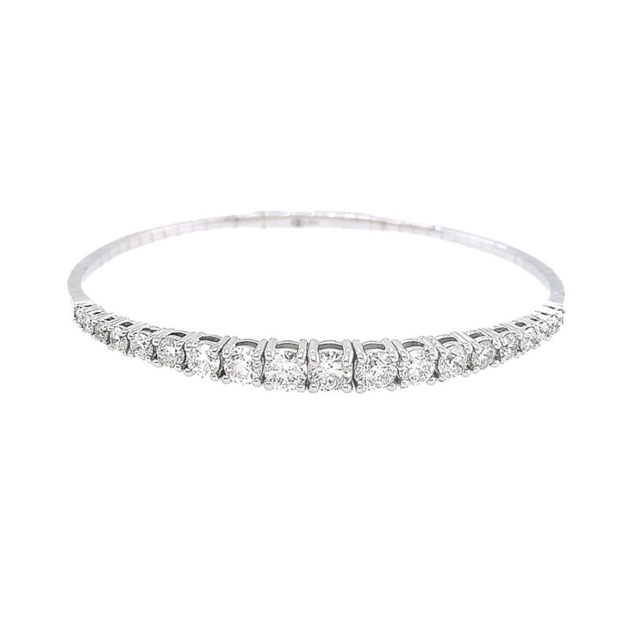 Jewelry IDD USA LLC | 14Kw Graduated Diamond Bangle