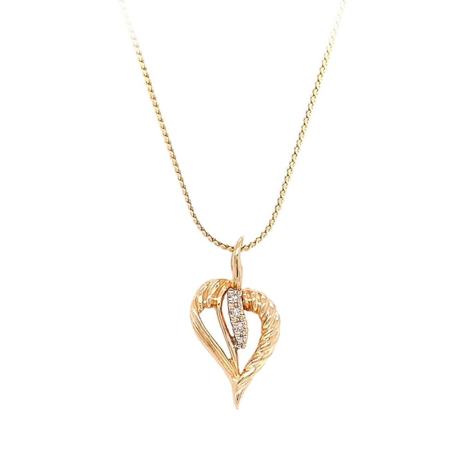 Jewelry ESTATE JEWELRY | Vintage Ribbed Heart Pendant